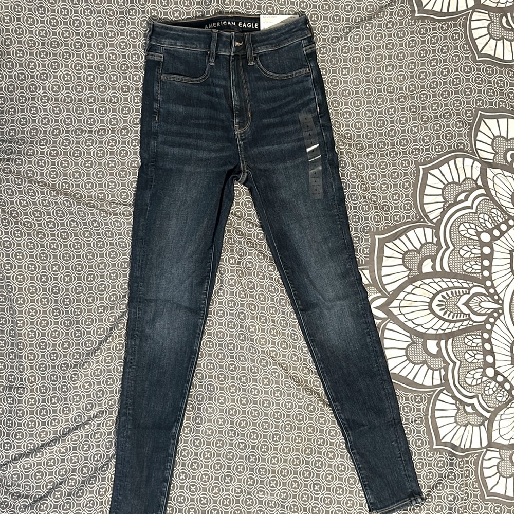 New with tags American Eagle jagging dark wash size 4 regular